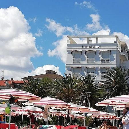 Hotel Silvi Сильви-Марина Экстерьер фото